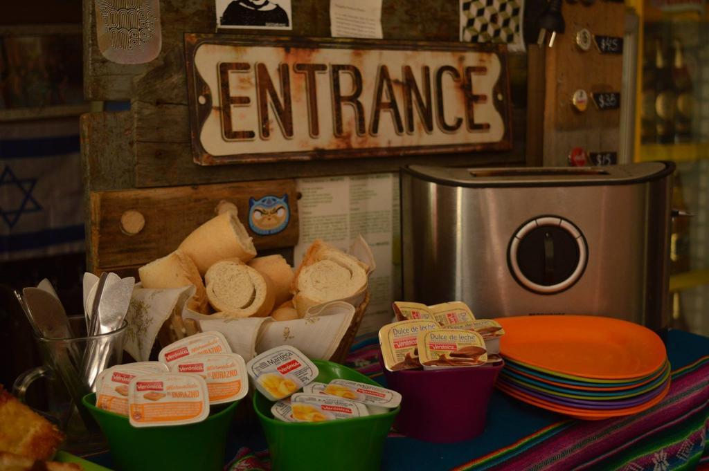 La Lechuza Hostel Rosario Eksteriør bilde