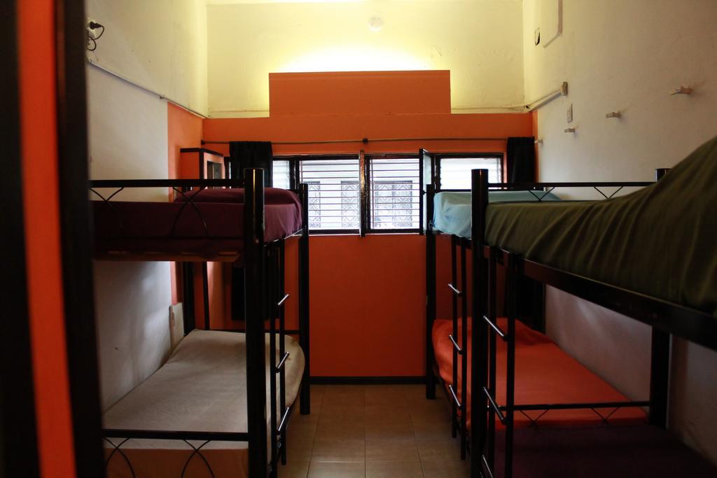 La Lechuza Hostel Rosario Eksteriør bilde