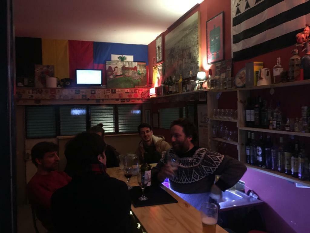 La Lechuza Hostel Rosario Eksteriør bilde