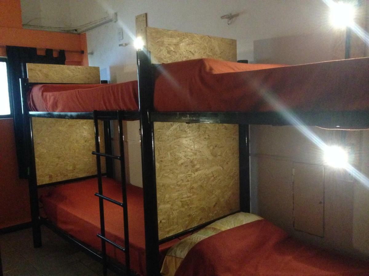 La Lechuza Hostel Rosario Eksteriør bilde